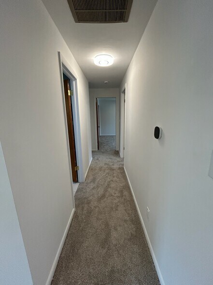 Building Photo - 2272 Berrycreek Dr