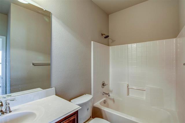 Building Photo - 493 Canvas Ct