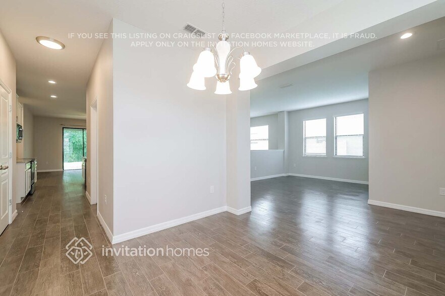 Building Photo - 5166 Sassari Ave