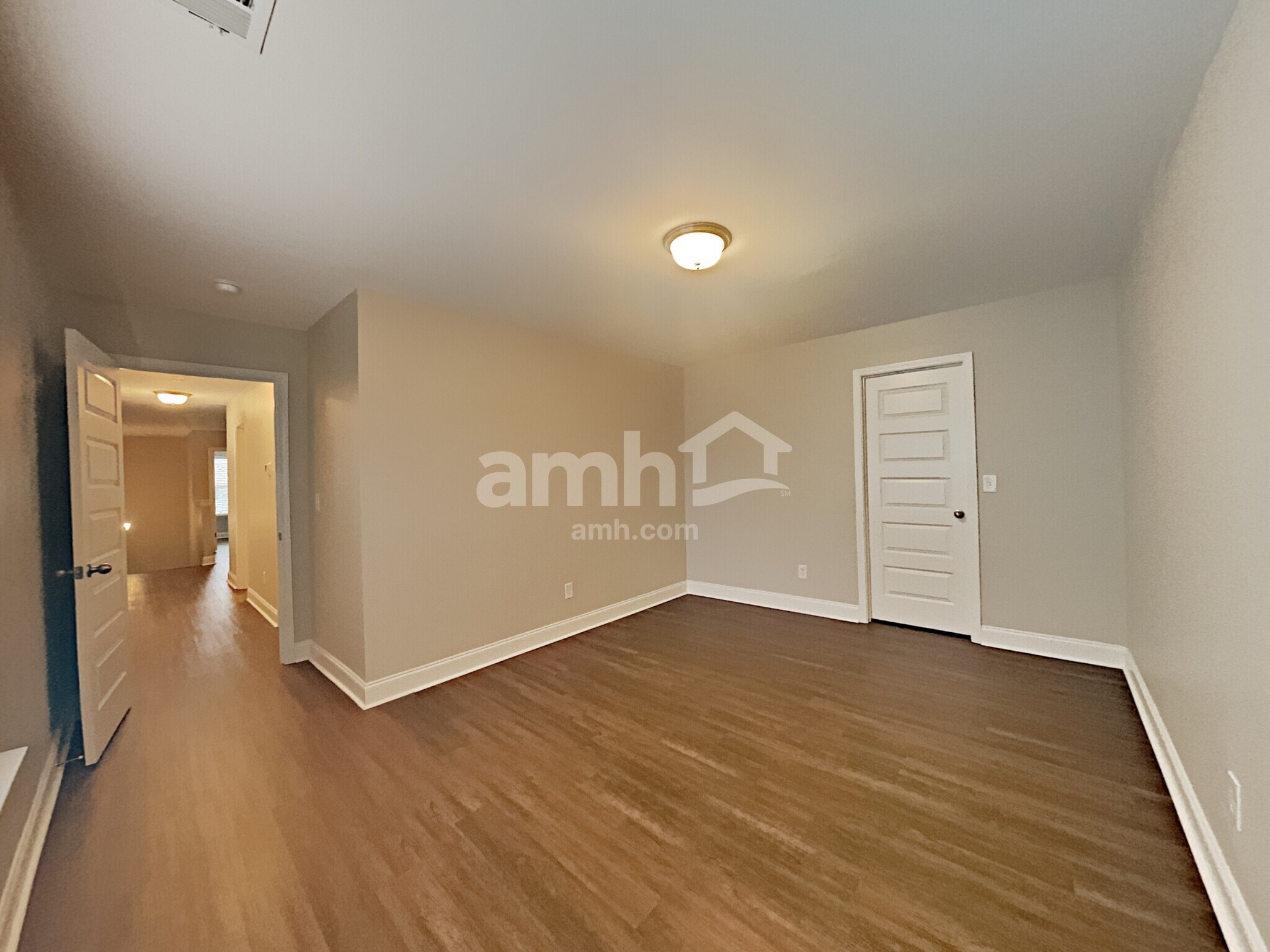 Building Photo - 5236 Tupelo St