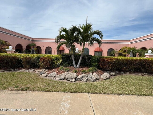 Building Photo - 744 S Orlando Ave