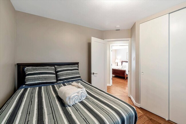 Building Photo - 501 Atlanta St