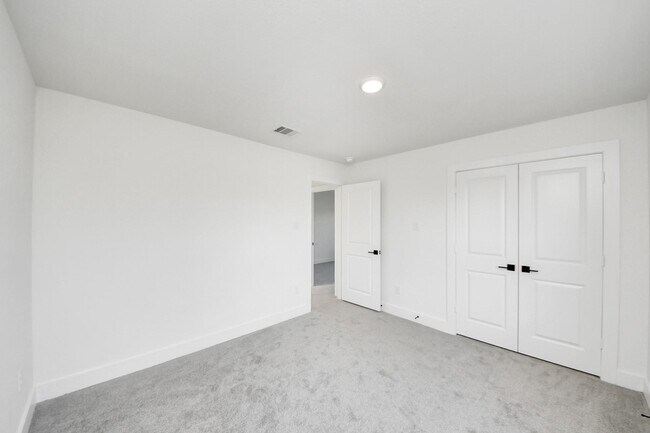 Building Photo - 4324 Avron Dr