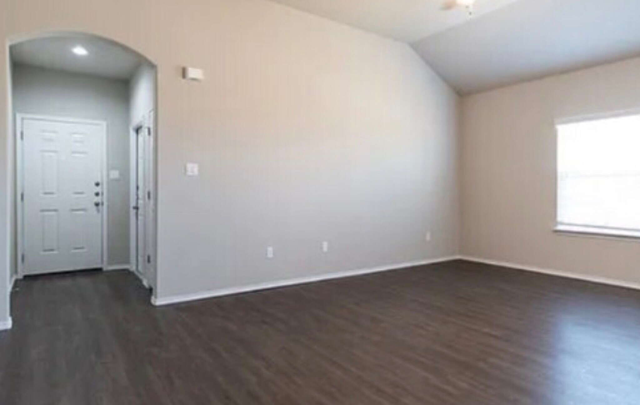 Building Photo - 624 Grayson Ln
