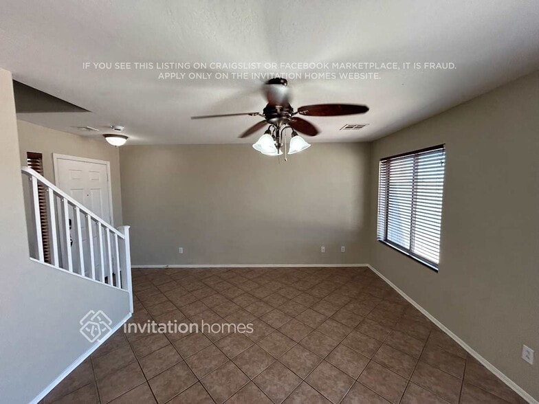 Building Photo - 6707 W Desert Ln