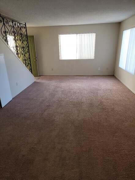 Building Photo - 860 13th St