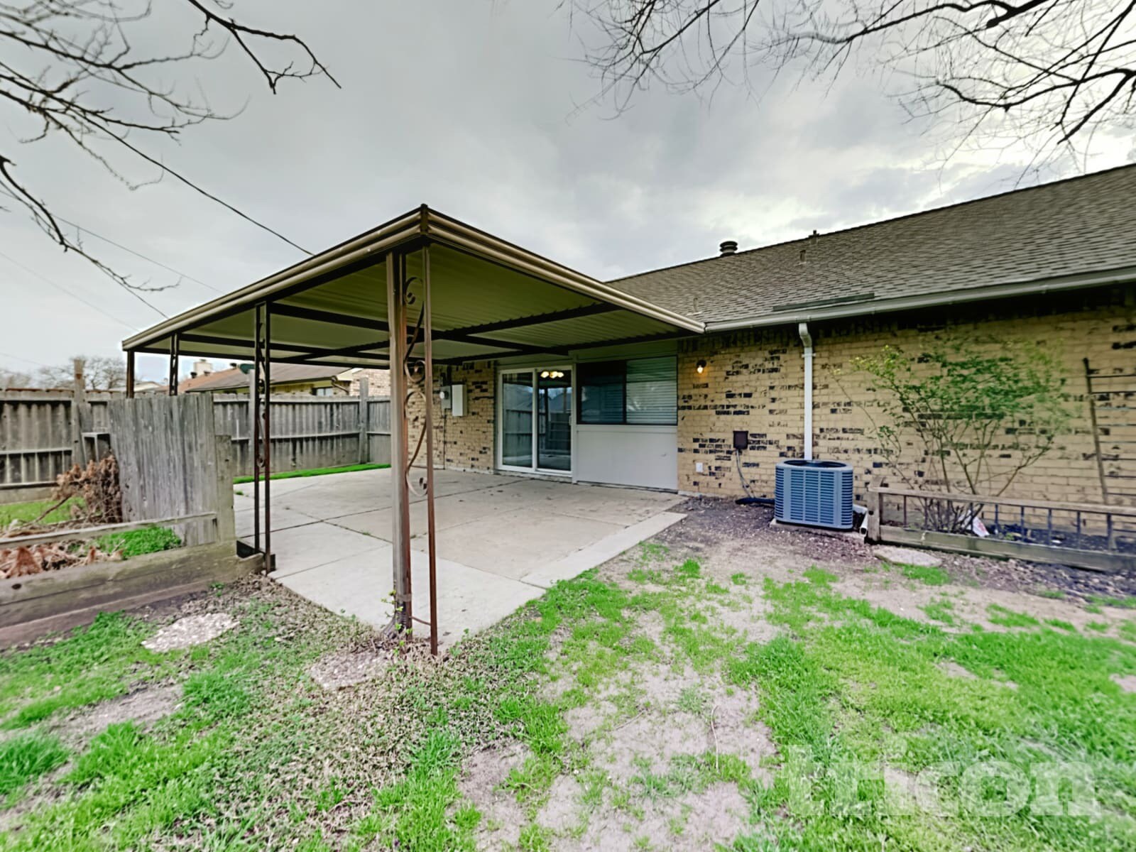 Building Photo - 510 Carl C Senter St