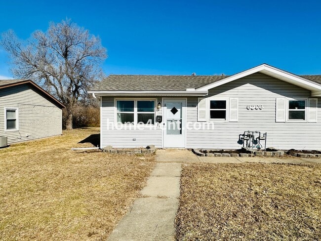 Building Photo - 6206 E 154 Terrace