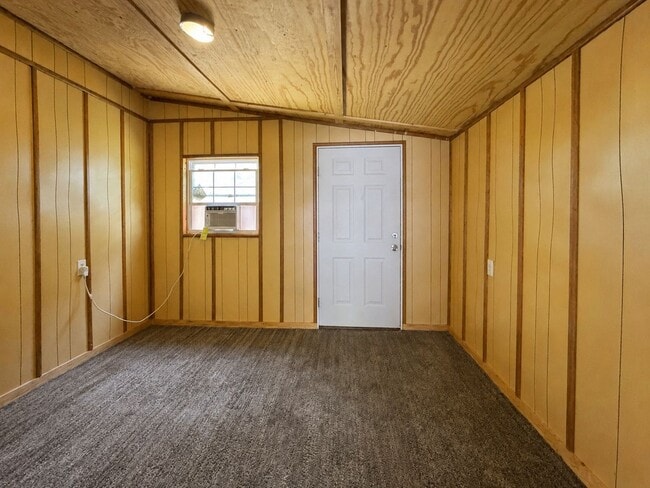 Building Photo - 108 Campbell Ln