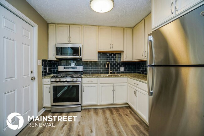 Building Photo - 4239 Wilton Pl