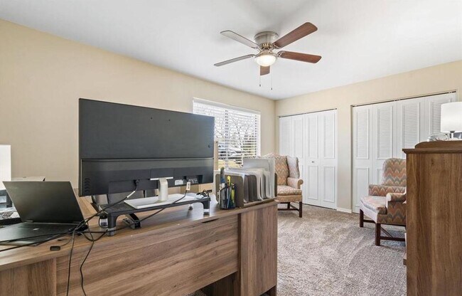 Building Photo - 102 Cambrian Way