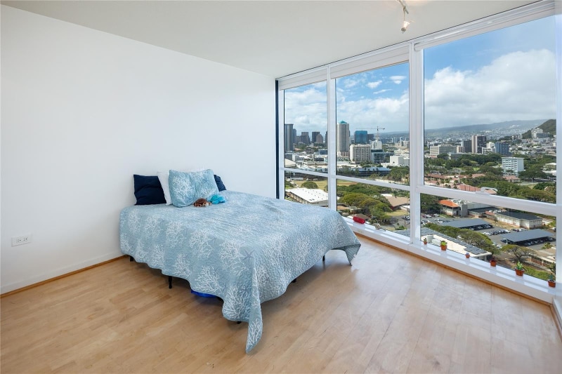 Building Photo - 1288 Kapiolani Blvd