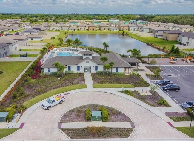 Building Photo - $1000 OFF DECEMBER RENT!!  Beautiful 4 BR 2.5 BA home in desirable Lynwood Community!