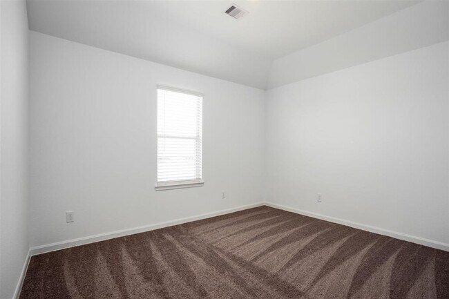 Building Photo - 2534 Blazing Star Dr