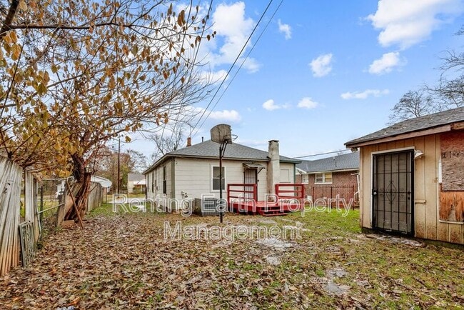 Building Photo - 4732 Court S