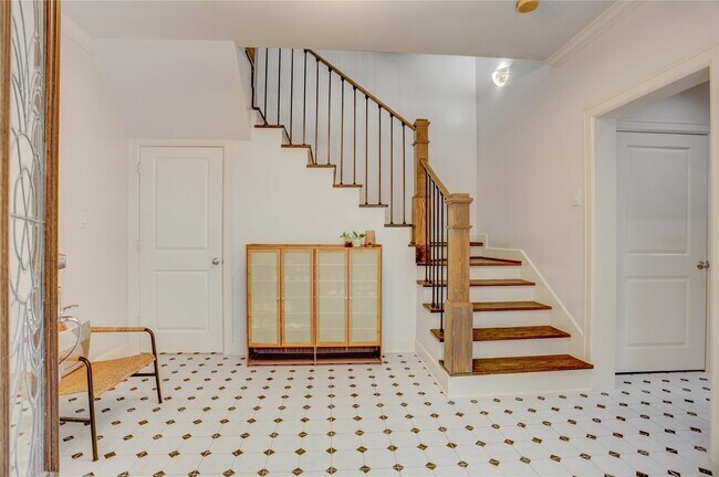 Building Photo - 4262 Childress St