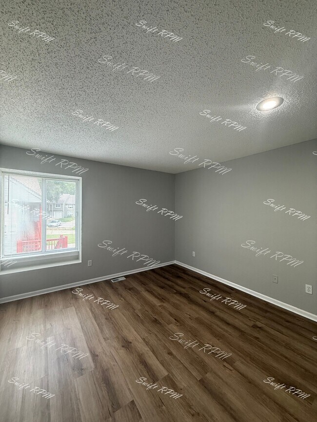 Building Photo - 8957 Hauser St