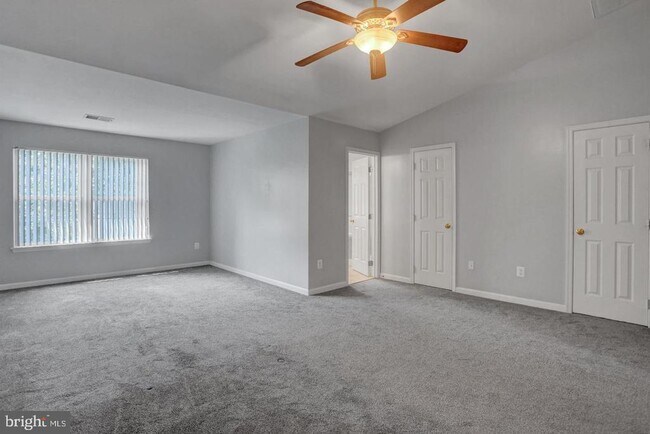 Building Photo - 64 Milestone Ct
