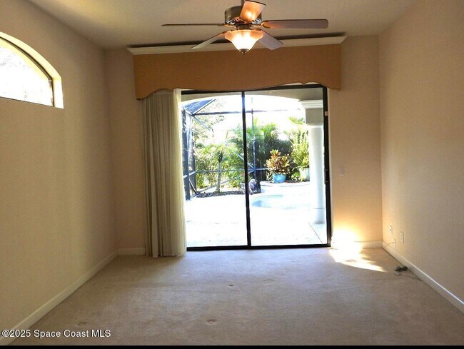 Building Photo - 416 Southampton Dr