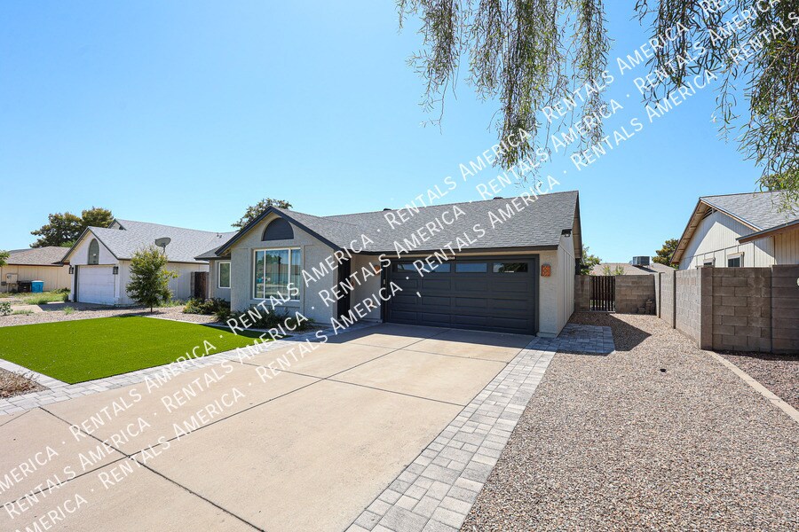 Building Photo - 17848 N 30th Pl