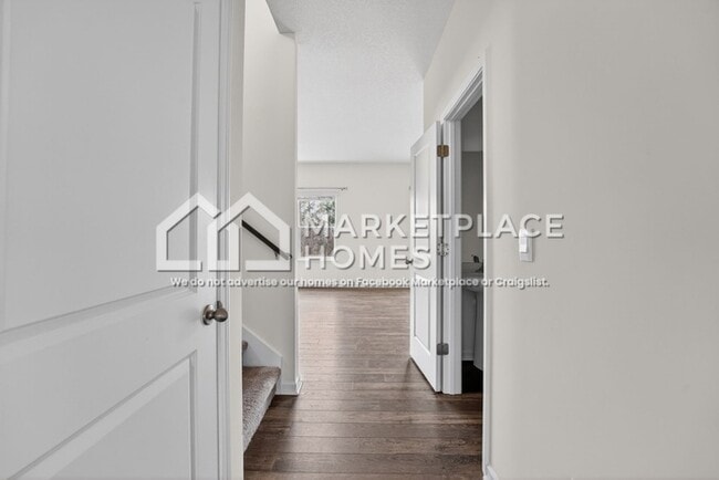 Building Photo - 12318 Hatmaker Ln