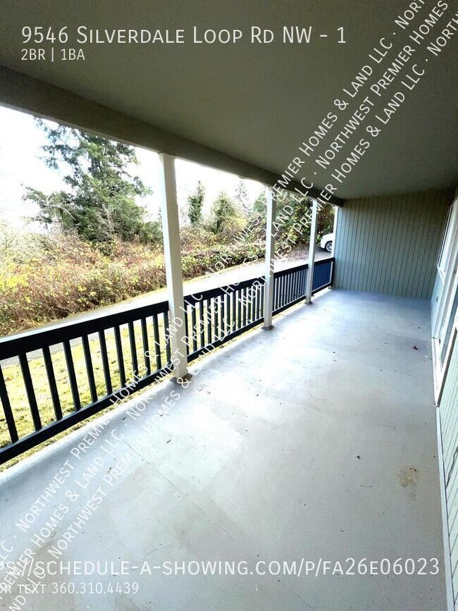 Building Photo - 9546 Silverdale Loop Rd NW