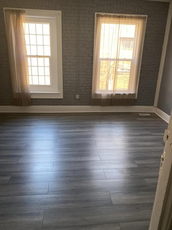 Building Photo - 1709.5 E Michigan St