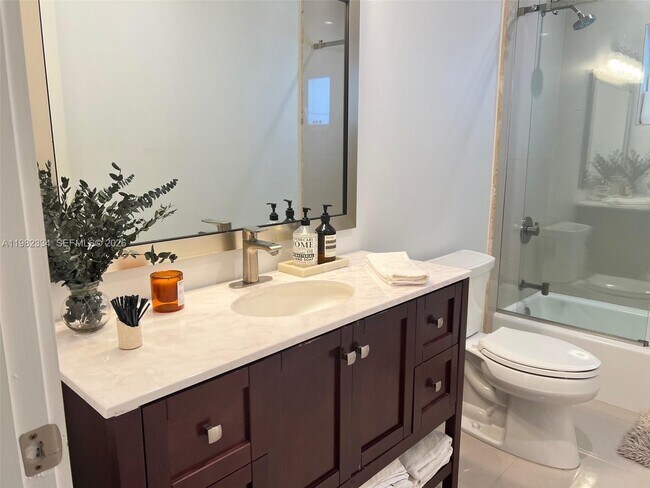 Building Photo - 7901 NW 171st St