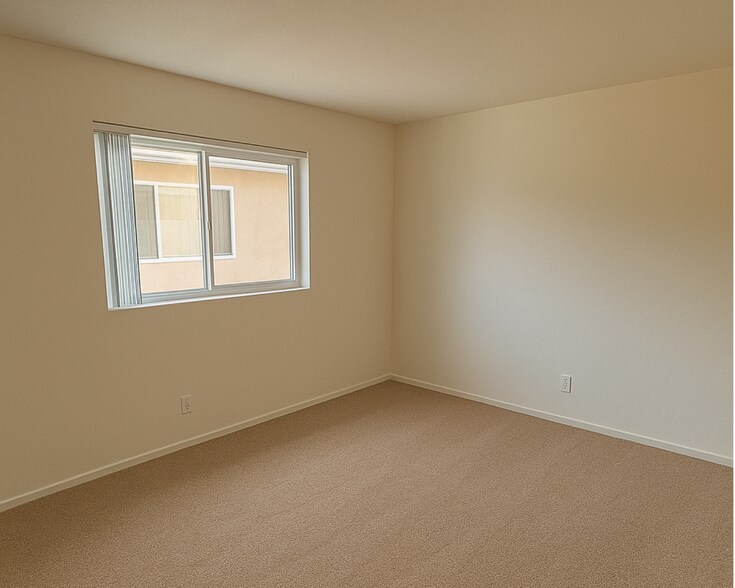 Secondary Bedroom - 1002 Mission Dr