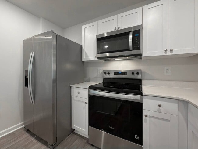 Building Photo - 8534 Beckett Chase Wy