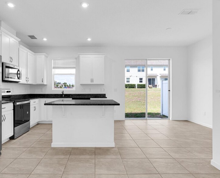 Building Photo - 1148 Lakeshore Breeze Pl