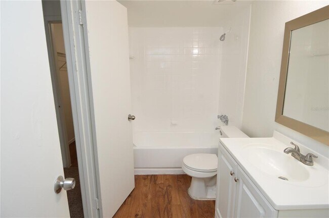 Building Photo - 8425 Cerro Cir