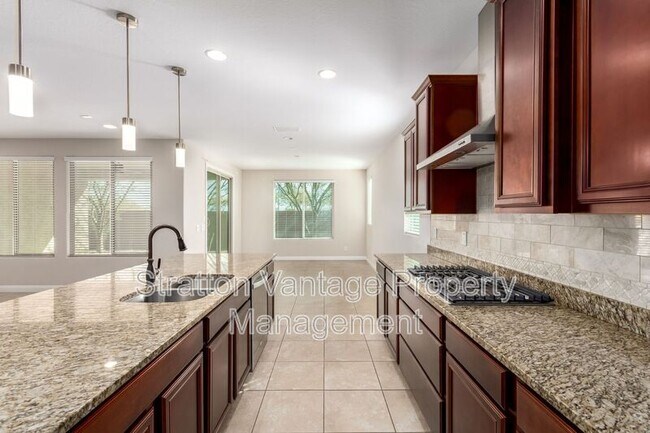 Building Photo - 5575 Cinder Brk Wy