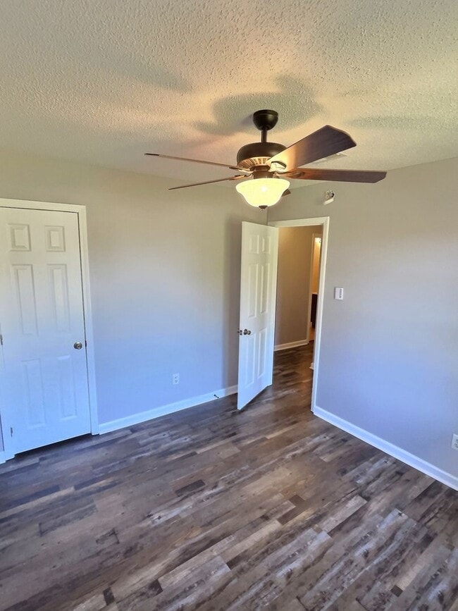 Building Photo - Beautifully Remodeled 3BD/2BA Home in Ocean Springs, MS