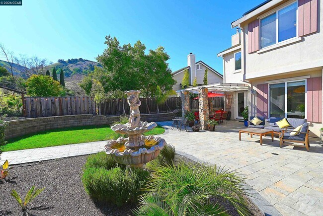 Building Photo - 829 Deer Spring Cir