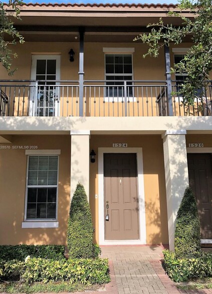 Building Photo - 1524 SW 147th Ave