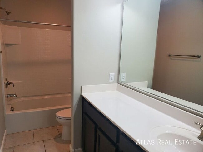 Building Photo - 12102 E Metz Dr