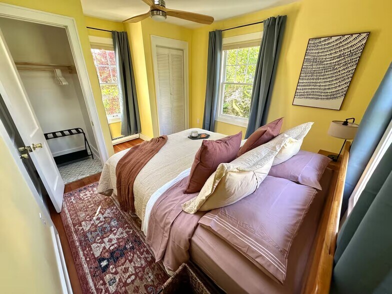 Building Photo - 608 Ackerman Ave