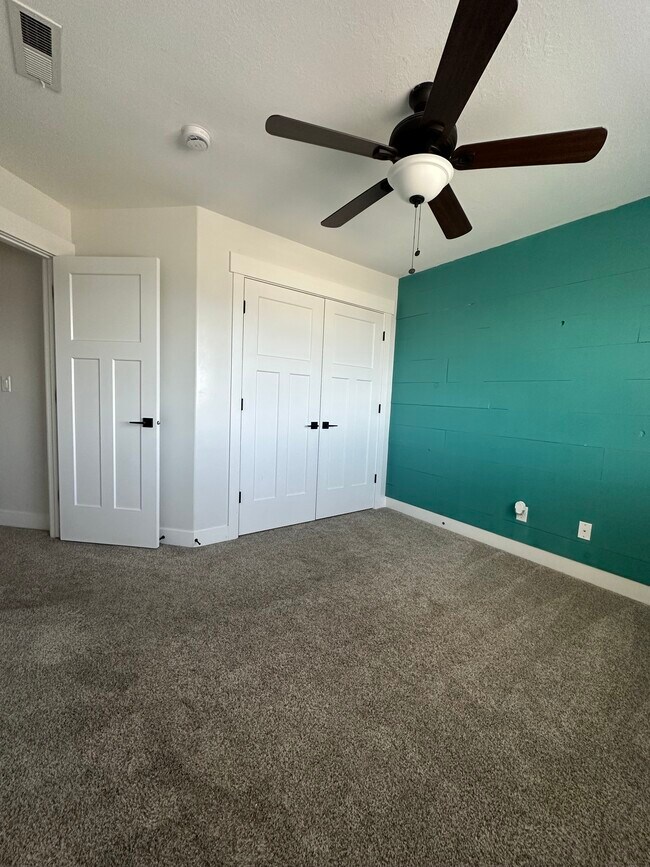 Building Photo - 15417 S Skyraider Ln