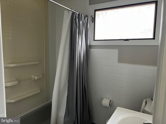 Building Photo - 116 Sylvan Terrace