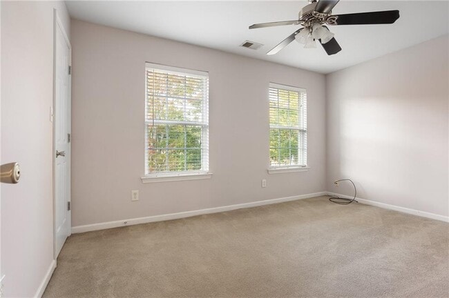 Building Photo - 4677 Liberty Square Dr
