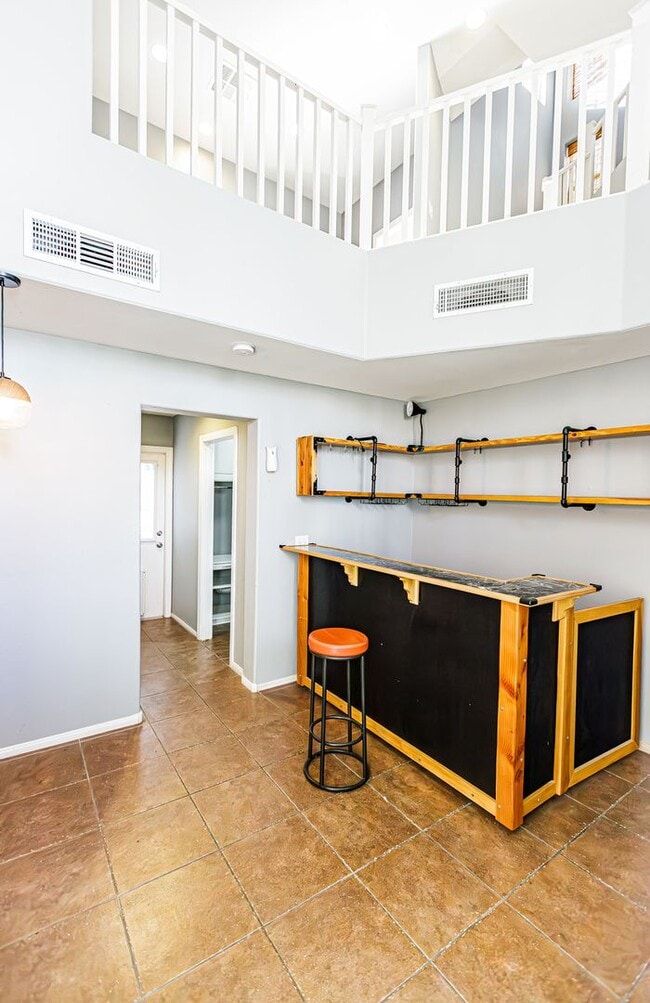 Building Photo - 3 story home