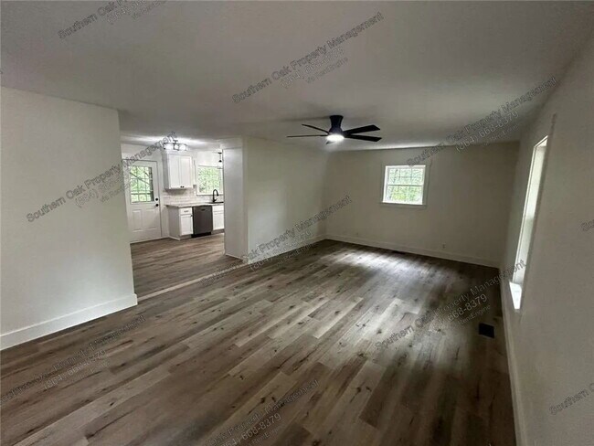 Building Photo - 107 Ledbetter Ln