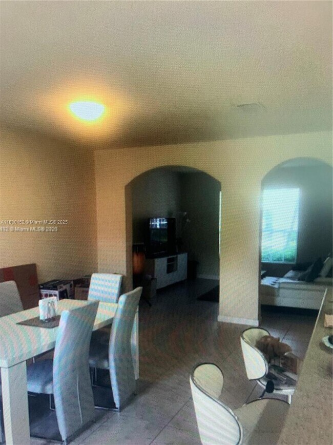 Building Photo - 9391 SW 171st Ct