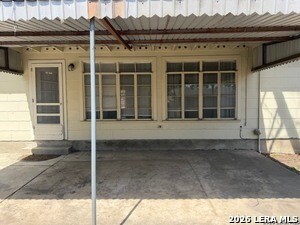 Building Photo - 114 Erskine Pl