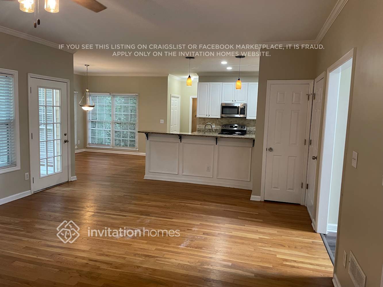 Building Photo - 915 Laurel Crest Dr