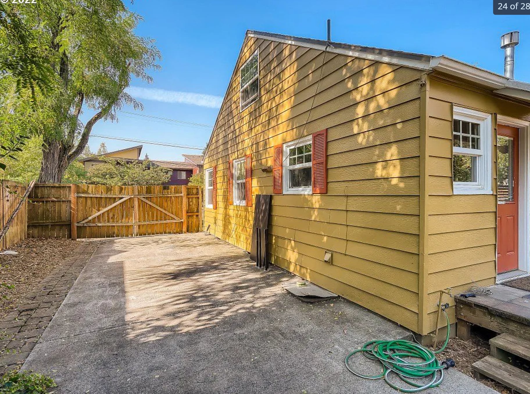 RV Parking - 8504 N Foss Ave