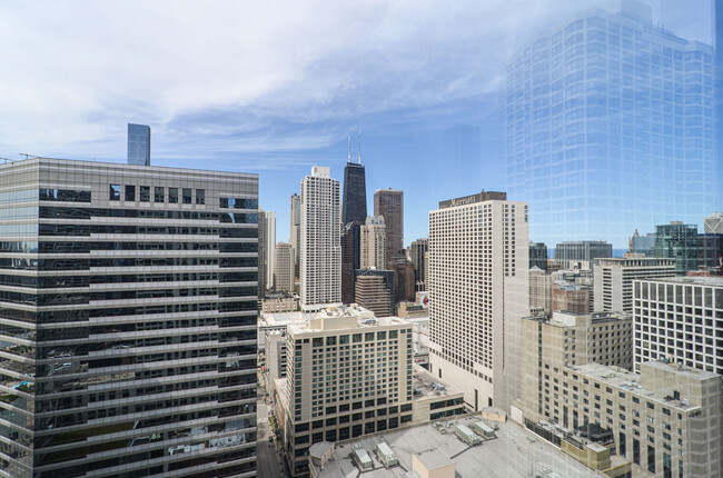 Building Photo - 440 N Wabash Ave