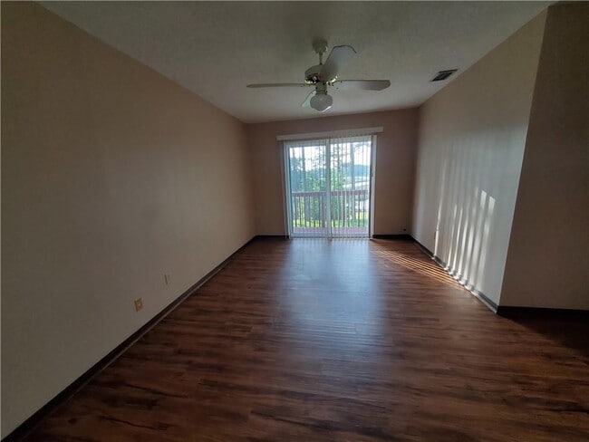 Building Photo - 12256 Boulet Dr