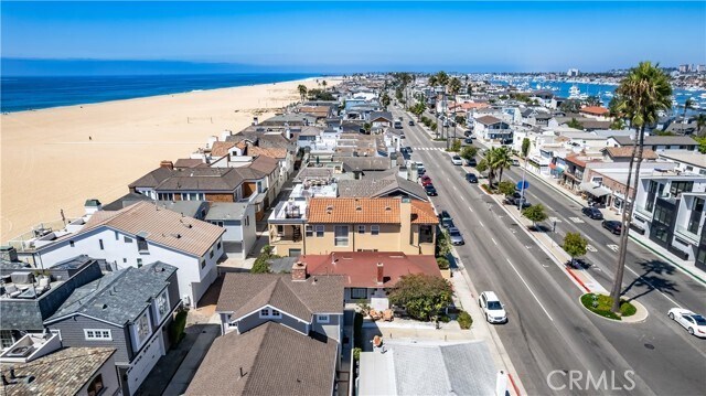 Building Photo - 509 W Balboa Blvd